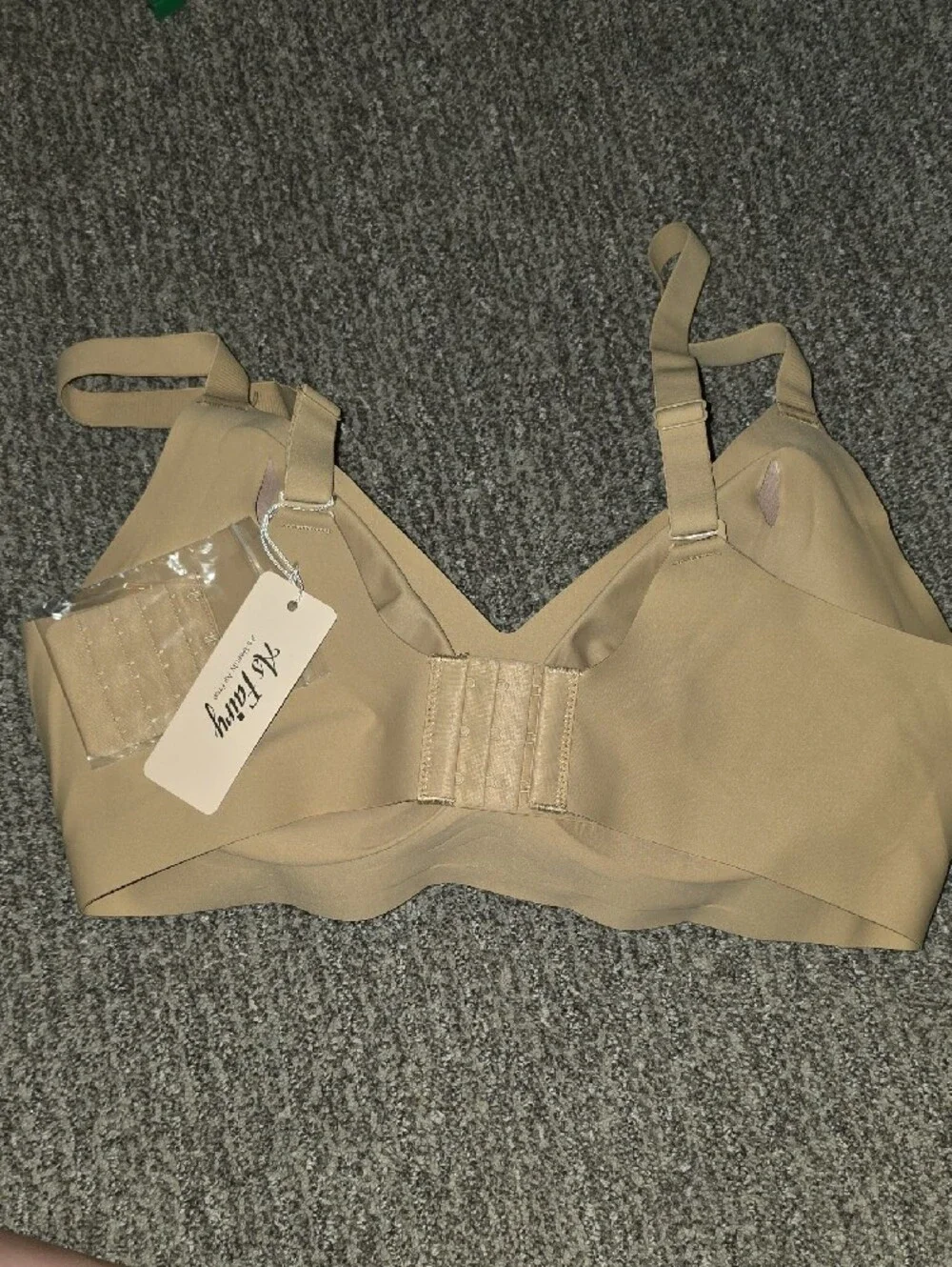NWT As Fairy Wireless Bras for Women Full Coverage Seamless T-Shirt Size 36DD